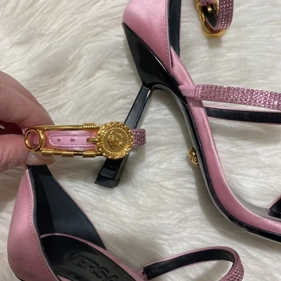 Versace Crystal Embellished ankle strap‎ sandal size 35EU - Picture 11 of 17